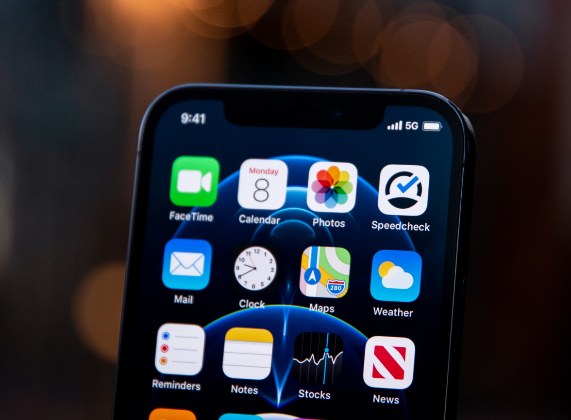 临猗苹果手机维修分享为什么 iPhone 12 在冬季会自动关机 